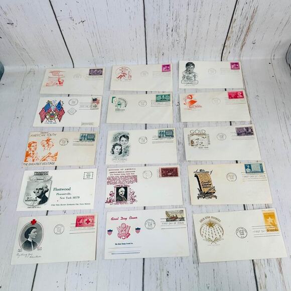 Lot Of 119 Post Card And Envelopes Post Marked 1940’s - 1970’s See Pictures - Picture 4 of 8